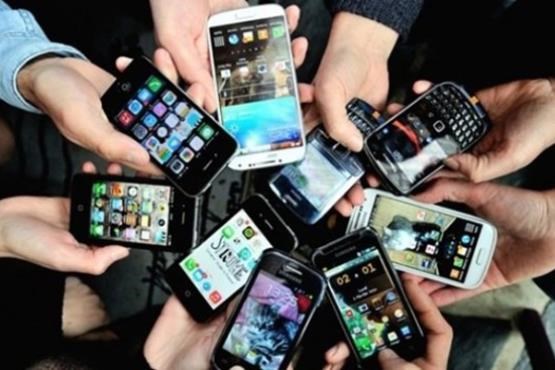 امسال فقط 375 هزار گوشی بطور قانونی وارد کشور شد