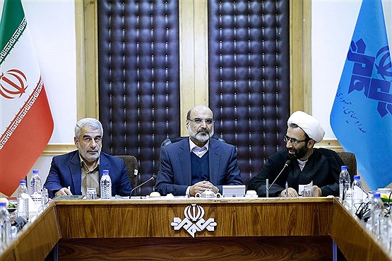 دیدار مجمع نمایندگان استان مرکزی با رئیس رسانه ملی‎‎