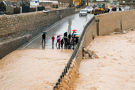 بارش شدید باران و امداد رسانی در شهرستان فسا
