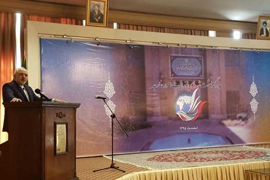 از ابزارهای دفاعیمان برای جلوگیری از خیال‌بافی آنهایی که به ابزارهای وارداتی‌شان می‌نازند بهره می‌گیریم