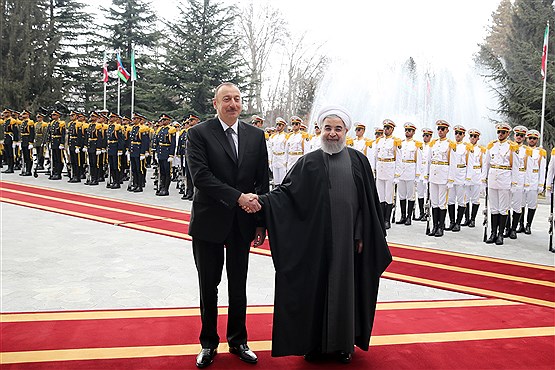 استقبال رسمی از رئیس جمهور آذربایجان
