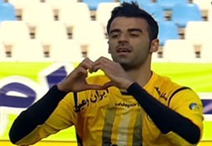 خلاصه بازی سپاهان 2-1 ذوب آهن