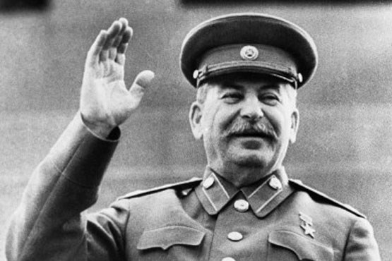 دفاع پوتین از نقش استالین در شکست آلمان نازی