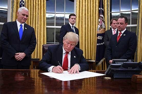 ترامپ قانون جدید مهاجرتی آمریکا را امضا کرد
