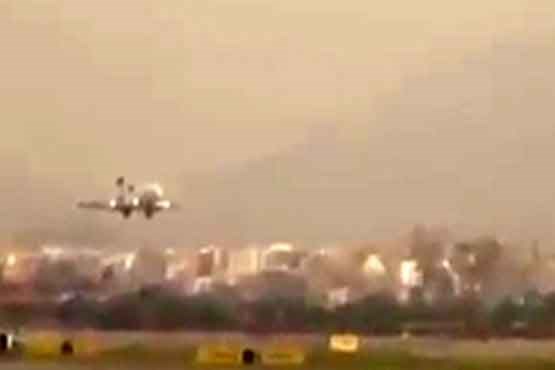 مهارت خلبان ایرانی در نشاندن هواپیما