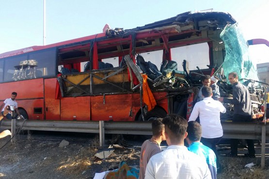 جزئیات تصادف مرگبار مینی بوس و اتوبوس در جاده تبریز / 6 تبعه ترکیه کشته شدند