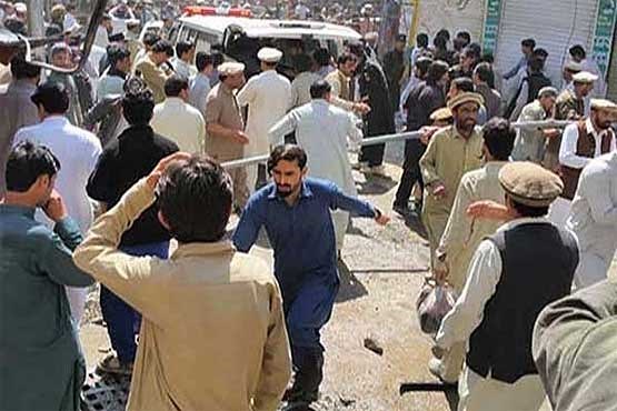 17 کشته و مجروح بر اثر انفجار بمب در پاکستان