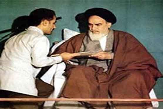 شوخی جالب امام خمینی در مراسم تنفیذ شهید رجایی
