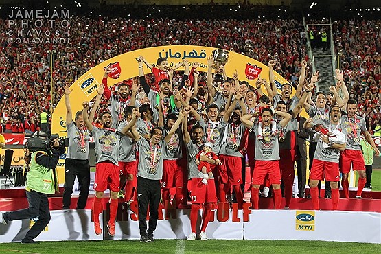 کوچکترین فرد حاضر در جشن قهرمانی پرسپولیس +عکس