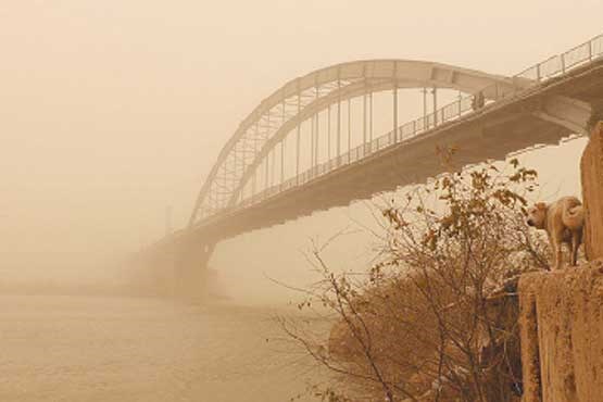 گرد و غبار در خوزستان / کاهش دید افقی در اهواز به ۵۰۰ متر رسید
