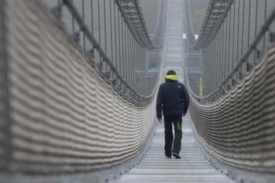 افتتاح طولانی‌ترین پل معلق جهان +عکس