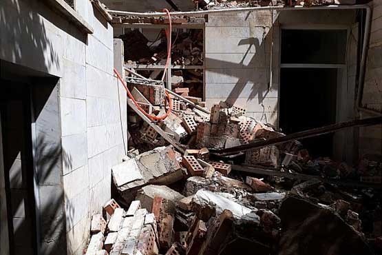 سقوط کارگر جوان از ساختمان در حال تخریب +عکس