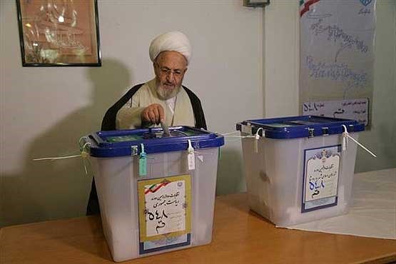 آیت الله سبحانی: شرکت در انتخابات موجب حفظ و بالندگی نظام اسلامی است
