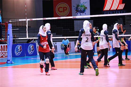 اتفاق عجیب در رقابت های قهرمانی آسیا / مسمومیت دسته جمعی دختران ایرانی!