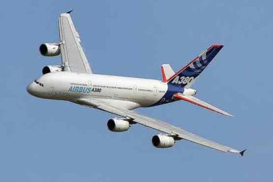 معرفی هواپیمای ایرباس A380 Plus + فیلم دوبله فارسی