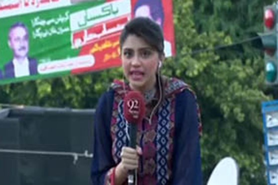 بیهوش شدن خانم گزارشگر حین اجرای زنده