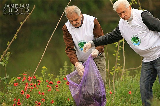 پاکسازی طبیعت با همت تشکل های مردمی