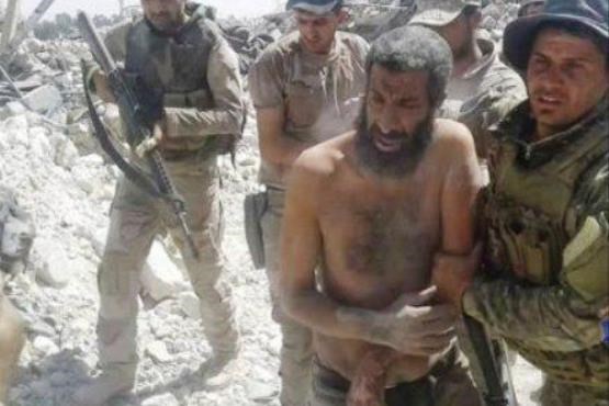 دستگیری 250 داعشی که در تونل های موصل پنهان شده بودند