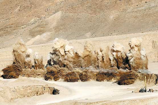 بزرگ ‌ترین معدن سرب و روی خاورمیانه در یزد