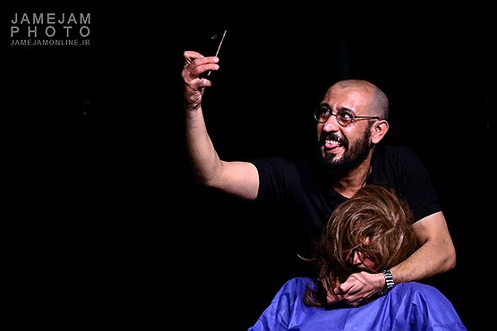 نمایش پیشی خورد