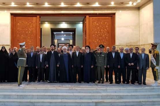 تجدید میثاق رییس جمهور و اعضای دولت با آرمان های امام راحل