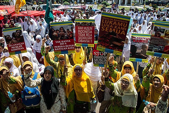 تجمع اعتراض آمیز مسلمانان کشورهای اسلامی نسبت به بحران انسانی در میانمار