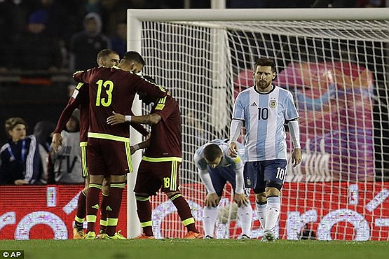 خطر بزرگ برای فوتبال / جام جهانی مسی و آرژانتین را از دست می دهد؟ +تصاویر
