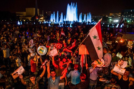 جشن و پایکوبی سوری‌ها در خیابان‌ها بعد از تساوی برابر ایران