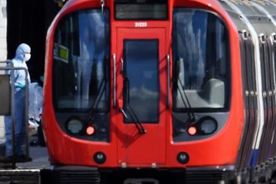 مظنون بمبگذاری در متروی لندن دستگیر شد