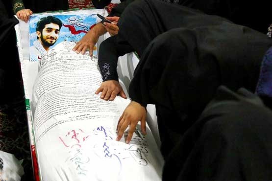 پخش مراسم تشییع پیکر مطهر شهید حججی از شبکه یک