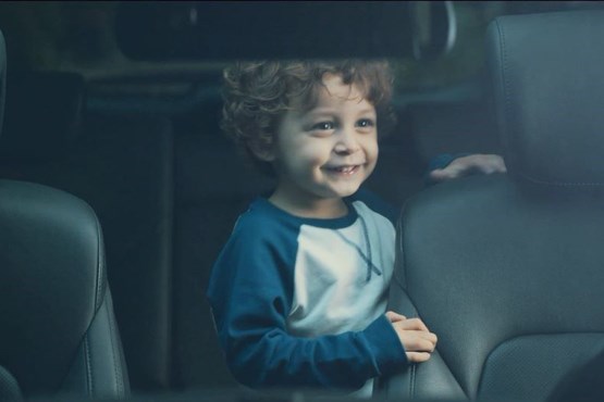 راه حل مقابله با جاگذاشتن کودکان در خودرو + عکس