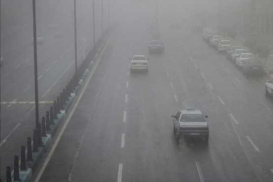 ترافیک در آزادراه کرج-تهران / مه گرفتگی در استان اردبیل