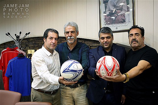 گفتگو با دربی بازهای پیشکسوت