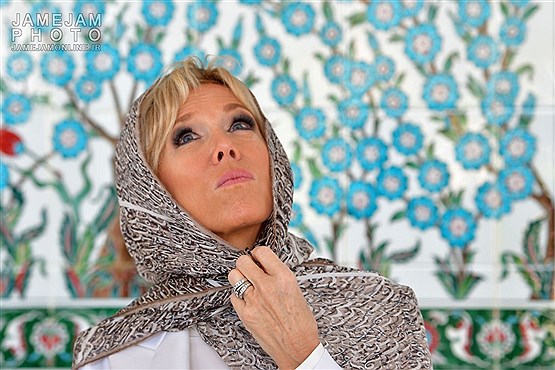 بازدید همسر رئیس جمهور فرانسه از مسجد شیخ زاید ابوظبی