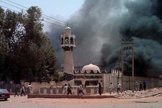 انفجار انتحاری مسجدی در نیجریه ۵۰ کشته برجای گذاشت