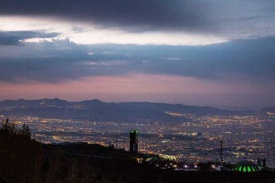 قله زیبای کلک چال هنگام شب + عکس