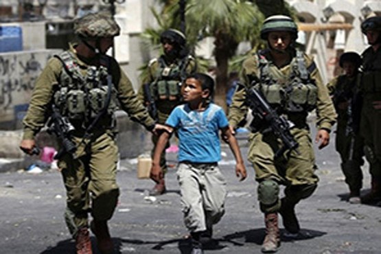 دستگیری نوجوانان فلسطینی توسط نظامیان صهیونیست