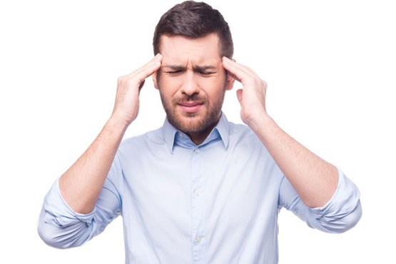 شایع ترین نوع سردرد را بشناسید/ خطرات مصرف زیاد مُسکن
