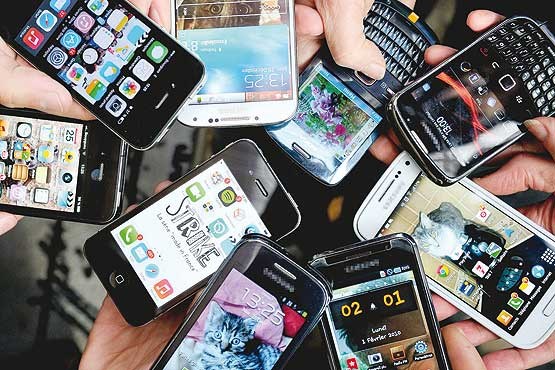 فناوری تلفن همراه در دام مصرف‌گرایی