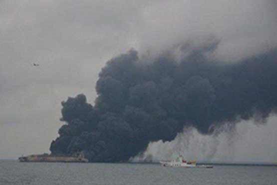 اولین فیلم از لحظه انفجار نفتکش ایرانی در آب‌های چین