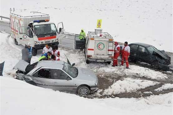 امدادرسانی به 511 نفر مانده در برف