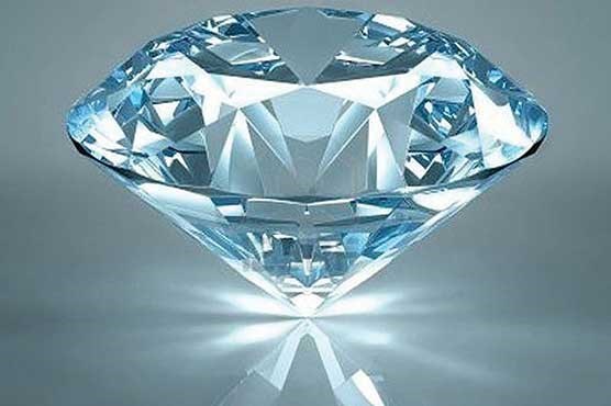 خروج الماس سرقتی از شکم یک توریست