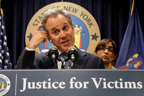 استعفای دادستان کل نیویورک به دلیل رسوایی اخلاقی