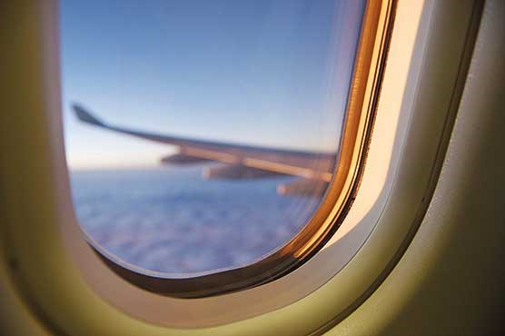 رد پای علم در پنجره‌های هواپیما