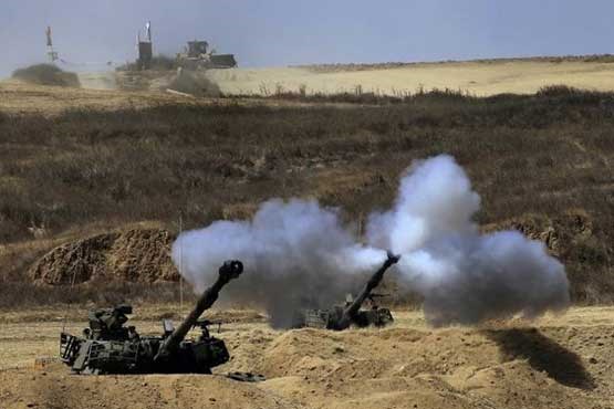 تانک‌ های رژیم صهیونیستی غزه را هدف قرار دادند