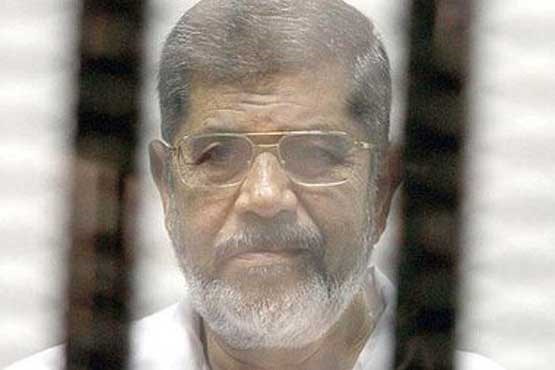 پیکر «مرسی» در شرق قاهره به خاک سپرده شد