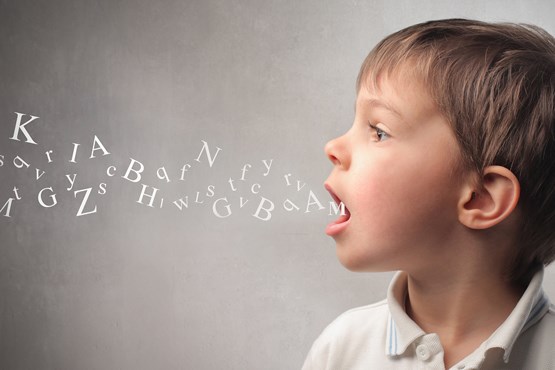 علت اختلال لکنت زبان در کودکان چیست؟