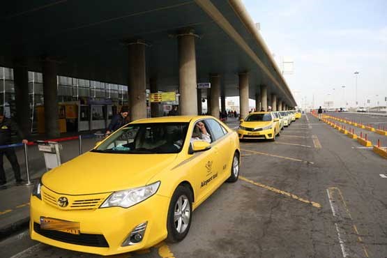 تاکسی های فرودگاه مجاز به اخذ کرایه خارج از نرخ مصوب نیستند
