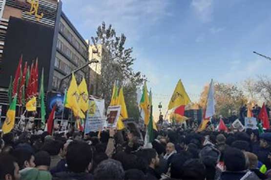 حضور اعضای حزب الله عراق درمراسم تشییع شهید سلیمانی