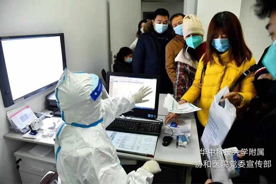 افزایش قربانیان ویروس کرونا در چین به ۱۷ کشته و ۵۷۱ مبتلا